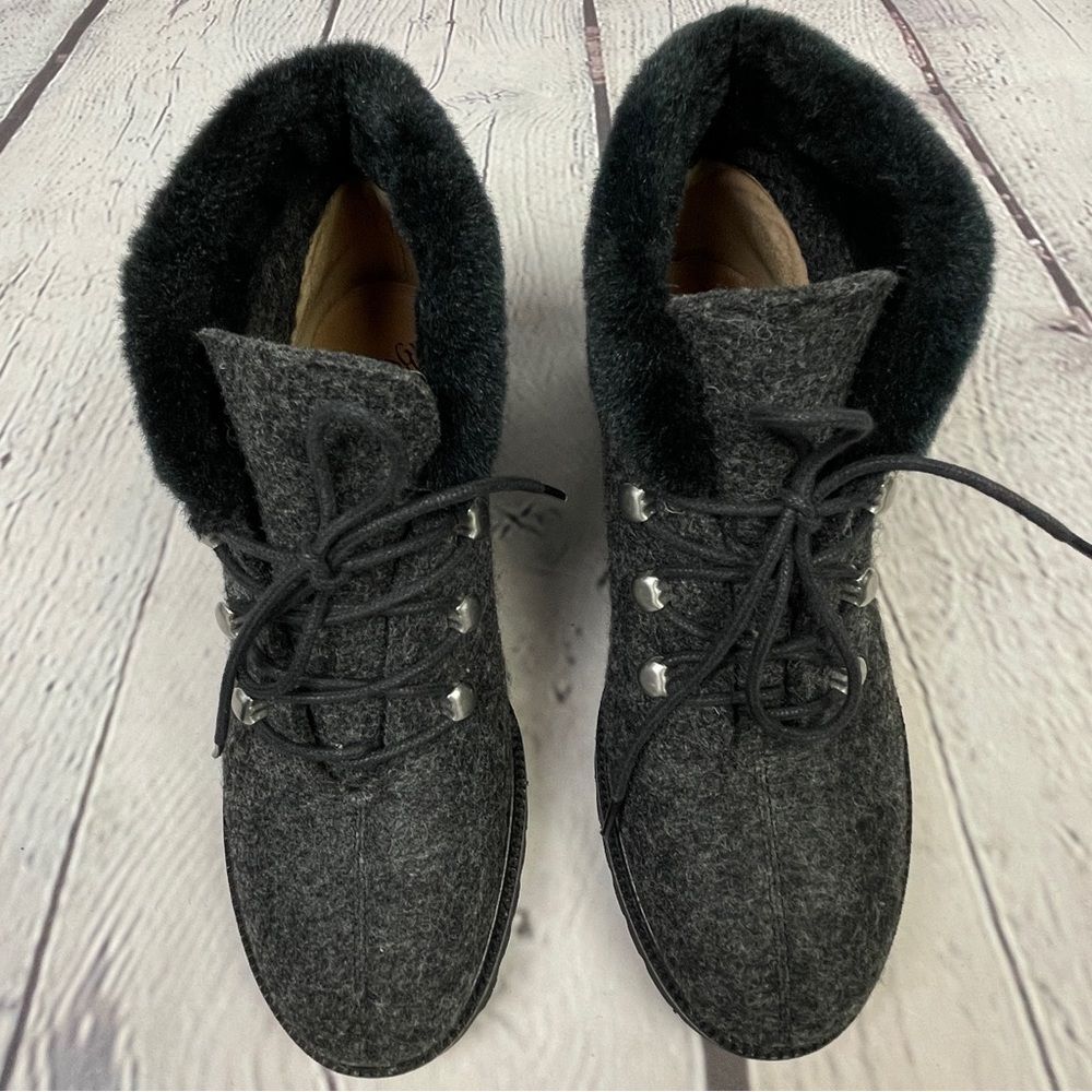 BETTYE MULLER gray felt wool & faux fur trim lace up ankle boots NWOT, size 7 - Picture 8 of 11